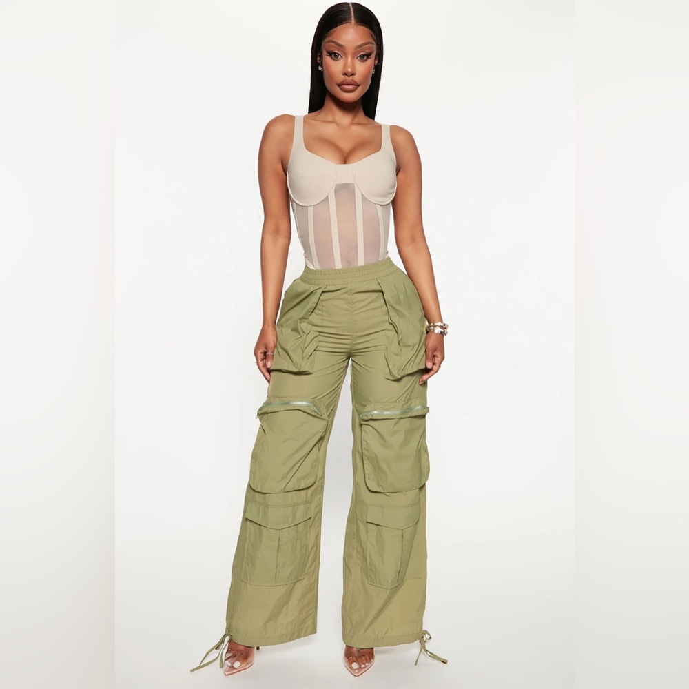 Fashion Nova On Your Mind Wide Leg Parachute Jogger 29 - Olive
